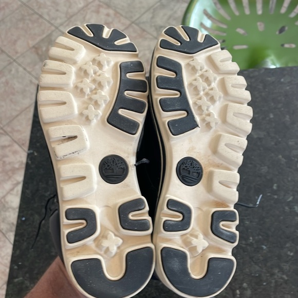 Timberland women’s boots, size 8 - Picture 4 of 6